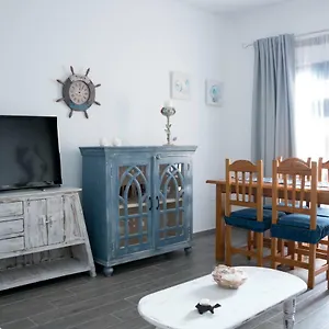 https://close-to-everything-a-c-wifi-1min-beach.tenerifehoteles.net